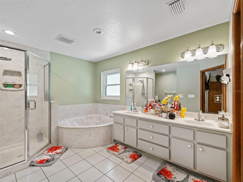 OCALA, Florida, 34482, United States, 3 Bedrooms Bedrooms, ,2 BathroomsBathrooms,Residential,Forsale,1959745