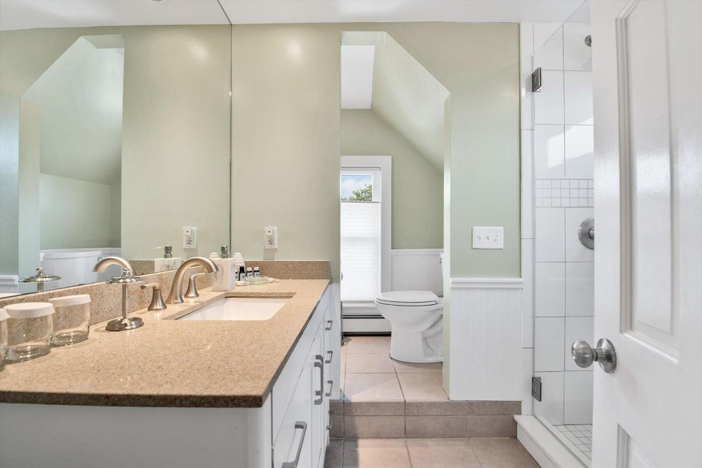 Provincetown, Massachusetts, 02657, United States, 8 Bedrooms Bedrooms, ,7 BathroomsBathrooms,Residential,Forsale,1883799