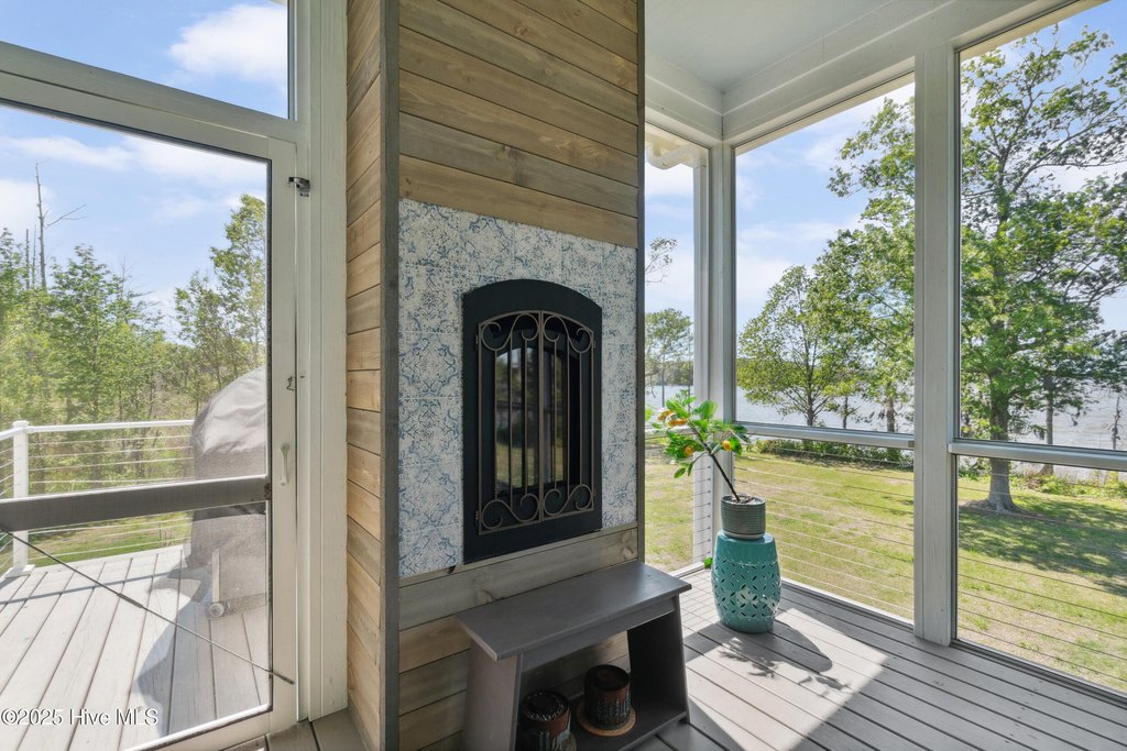 Edenton, North Carolina, 27932, United States, 4 Bedrooms Bedrooms, ,4.5 BathroomsBathrooms,Residential,Forsale,1892313