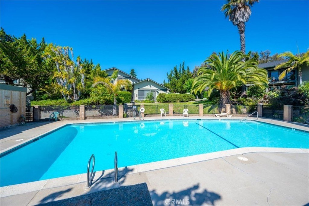San Luis Obispo, California, 93405, United States, 2 Bedrooms Bedrooms, ,1.5 BathroomsBathrooms,Residential,Forsale,1929256