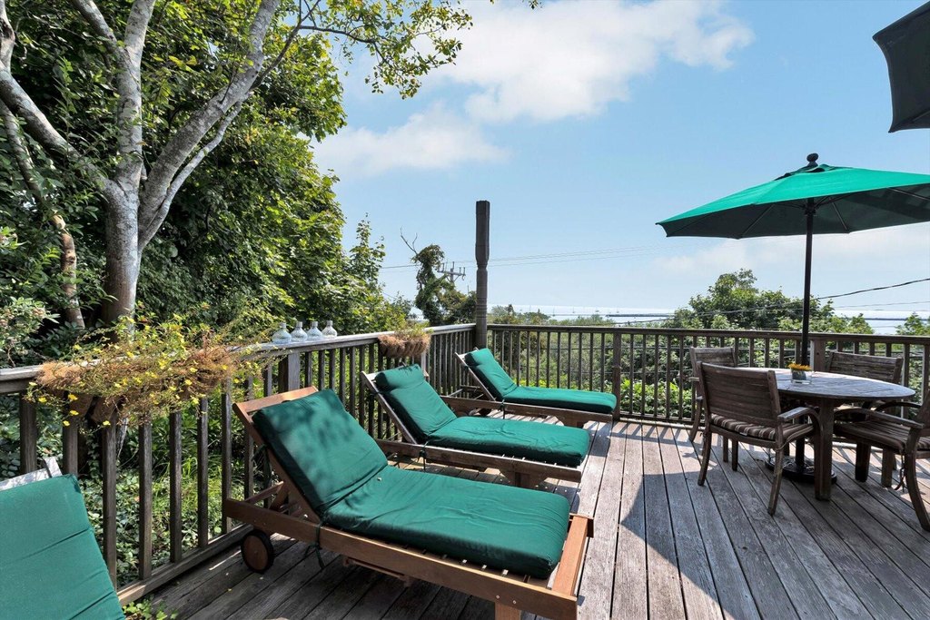 Provincetown, Massachusetts, 02657, United States, 8 Bedrooms Bedrooms, ,7 BathroomsBathrooms,Residential,Forsale,1883799