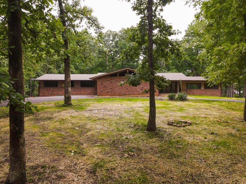 COOKEVILLE, Tennessee, 38501, United States, 5 Bedrooms Bedrooms, ,3.5 BathroomsBathrooms,Residential,Forsale,1885988