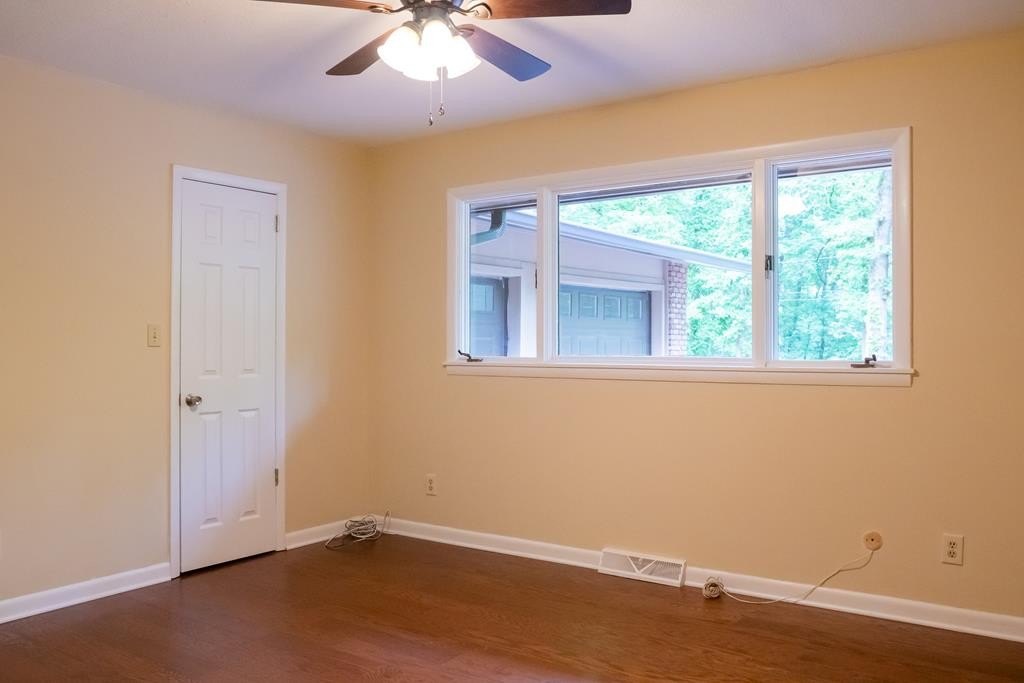 COOKEVILLE, Tennessee, 38501, United States, 5 Bedrooms Bedrooms, ,3.5 BathroomsBathrooms,Residential,Forsale,1885988