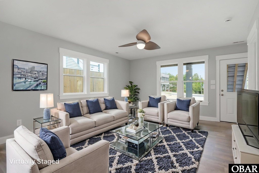 Kill Devil Hills, North Carolina, 27948, United States, 4 Bedrooms Bedrooms, ,3 BathroomsBathrooms,Residential,Forsale,1892282