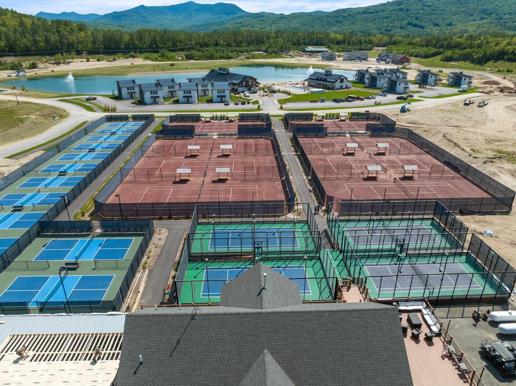 Thornton, New Hampshire, 03285, United States, 3 Bedrooms Bedrooms, ,2.5 BathroomsBathrooms,Residential,Forsale,2010608