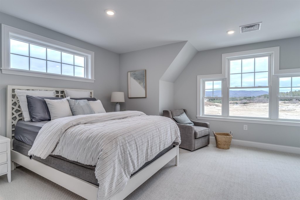 Thornton, New Hampshire, 03285, United States, 3 Bedrooms Bedrooms, ,2.5 BathroomsBathrooms,Residential,Forsale,2010608