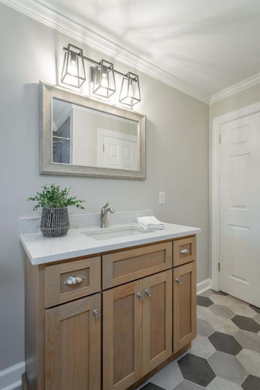 Chattanooga, Tennessee, 37415, United States, 3 Bedrooms Bedrooms, ,2 BathroomsBathrooms,Residential,Forsale,1894396
