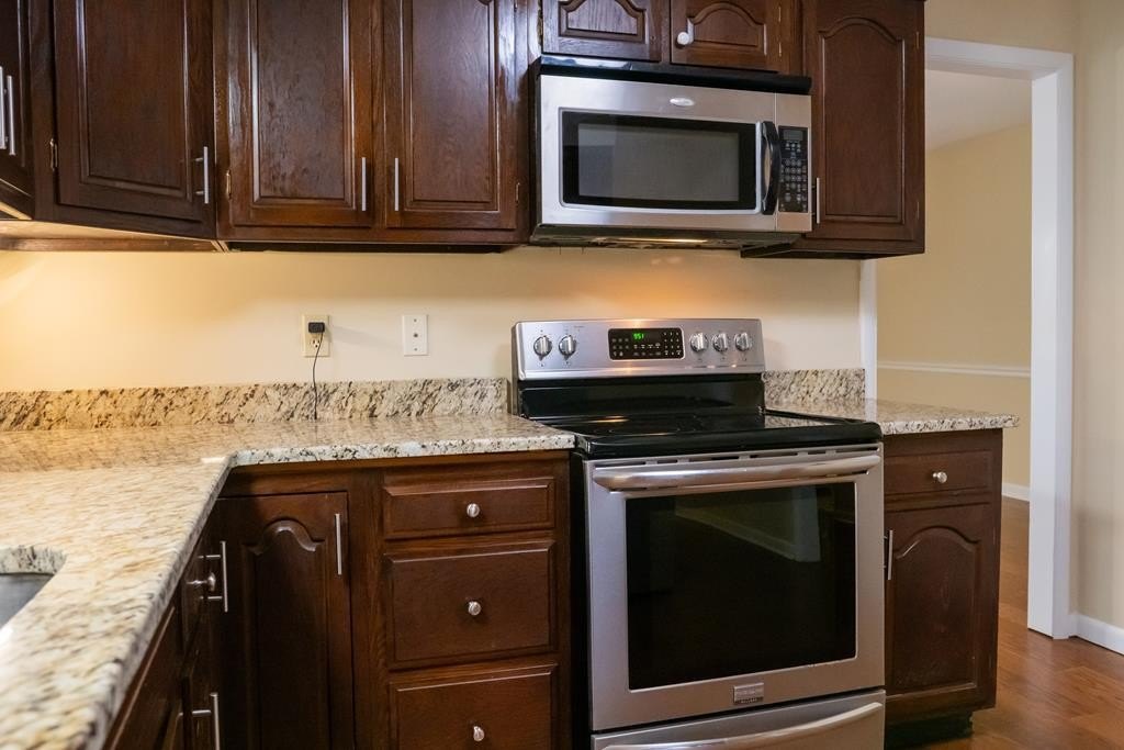 COOKEVILLE, Tennessee, 38501, United States, 5 Bedrooms Bedrooms, ,3.5 BathroomsBathrooms,Residential,Forsale,1885988