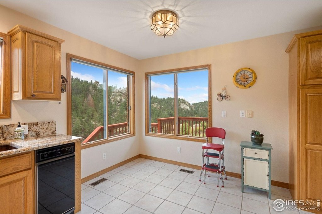 Livermore, Colorado, 80536, United States, 4 Bedrooms Bedrooms, ,2.5 BathroomsBathrooms,Residential,Forsale,1926804