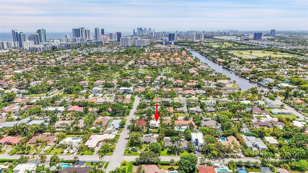 Hollywood, Florida, 33019, United States, 2 Bedrooms Bedrooms, ,2 BathroomsBathrooms,Residential,Forsale,1903988