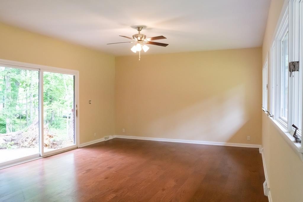 COOKEVILLE, Tennessee, 38501, United States, 5 Bedrooms Bedrooms, ,3.5 BathroomsBathrooms,Residential,Forsale,1885988