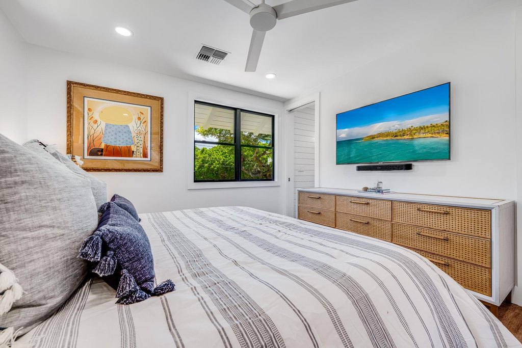 Paia, Hawaii, 96779, United States, 4 Bedrooms Bedrooms, ,3.5 BathroomsBathrooms,Residential,Forsale,1944119