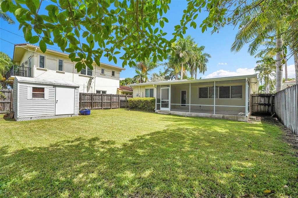 Hollywood, Florida, 33019, United States, 2 Bedrooms Bedrooms, ,2 BathroomsBathrooms,Residential,Forsale,1903988