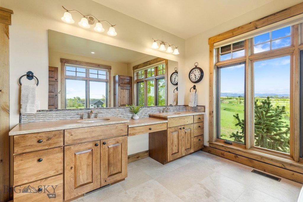 Bozeman, Montana, 59718, United States, 5 Bedrooms Bedrooms, ,4 BathroomsBathrooms,Residential,Forsale,1914960