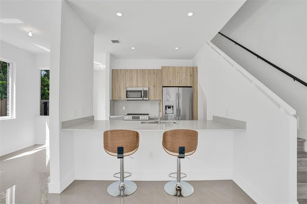 Fort Lauderdale, Florida, 33304, United States, 3 Bedrooms Bedrooms, ,2.5 BathroomsBathrooms,Residential,Forsale,1927579