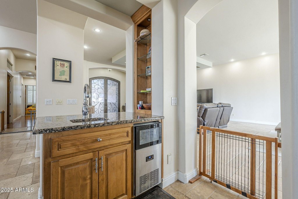 Mesa, Arizona, 85207, United States, 4 Bedrooms Bedrooms, ,6 BathroomsBathrooms,Residential,Forsale,1953464