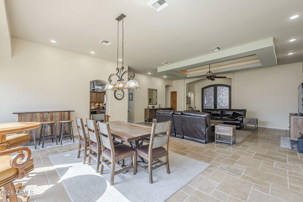 Mesa, Arizona, 85207, United States, 4 Bedrooms Bedrooms, ,6 BathroomsBathrooms,Residential,Forsale,1953464