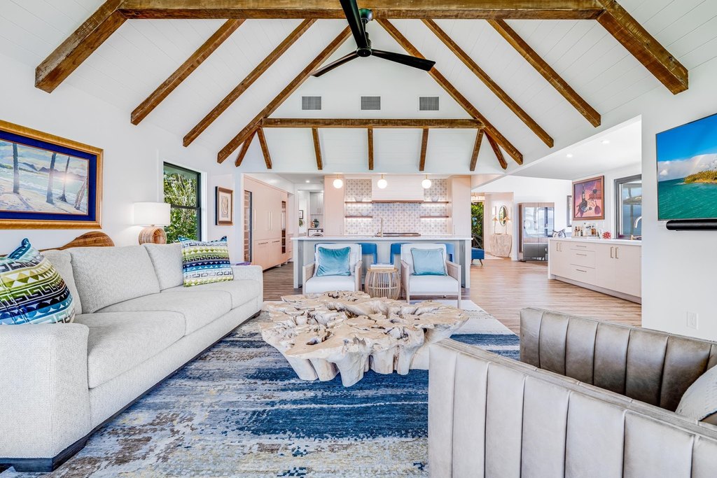 Paia, Hawaii, 96779, United States, 4 Bedrooms Bedrooms, ,3.5 BathroomsBathrooms,Residential,Forsale,1944119