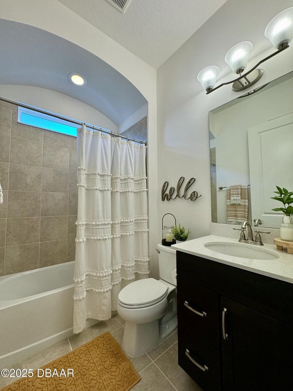 Daytona Beach, Florida, 32124, United States, 4 Bedrooms Bedrooms, ,3 BathroomsBathrooms,Residential,Forsale,1919140