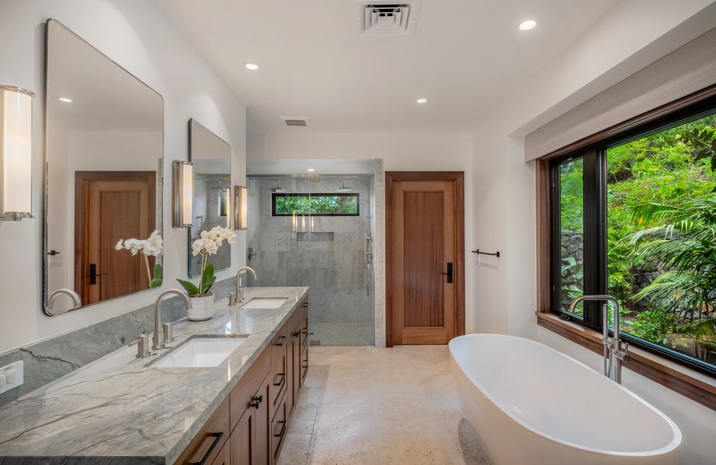 Kailua-Kona, Hawaii, 96740, United States, 4 Bedrooms Bedrooms, ,3 BathroomsBathrooms,Residential,Forsale,1929296