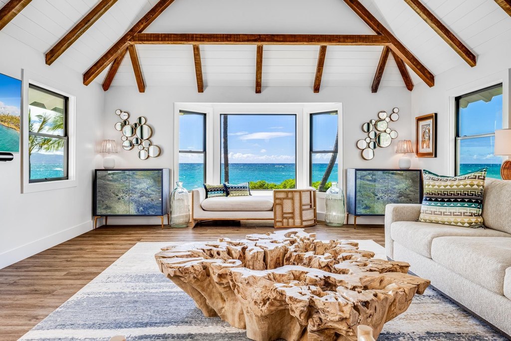 Paia, Hawaii, 96779, United States, 4 Bedrooms Bedrooms, ,3.5 BathroomsBathrooms,Residential,Forsale,1944119