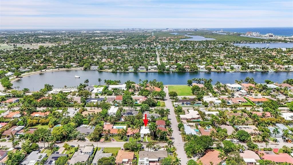 Hollywood, Florida, 33019, United States, 2 Bedrooms Bedrooms, ,2 BathroomsBathrooms,Residential,Forsale,1903988