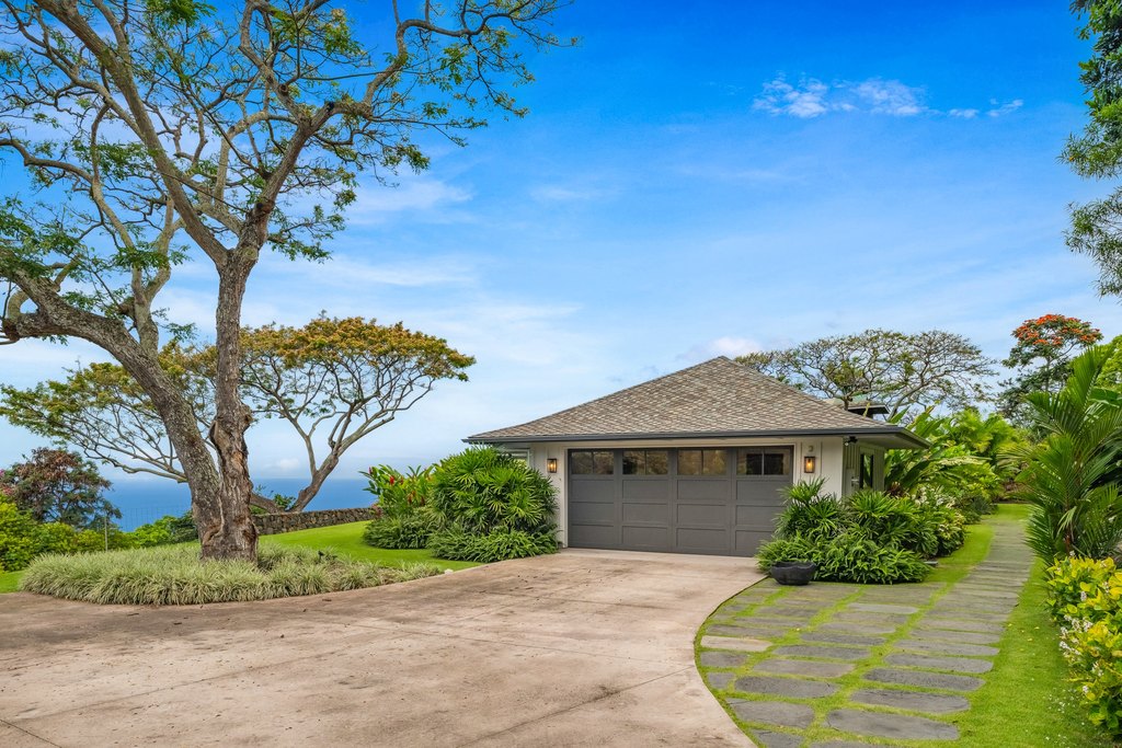 Kailua-Kona, Hawaii, 96740, United States, 4 Bedrooms Bedrooms, ,3 BathroomsBathrooms,Residential,Forsale,1929296