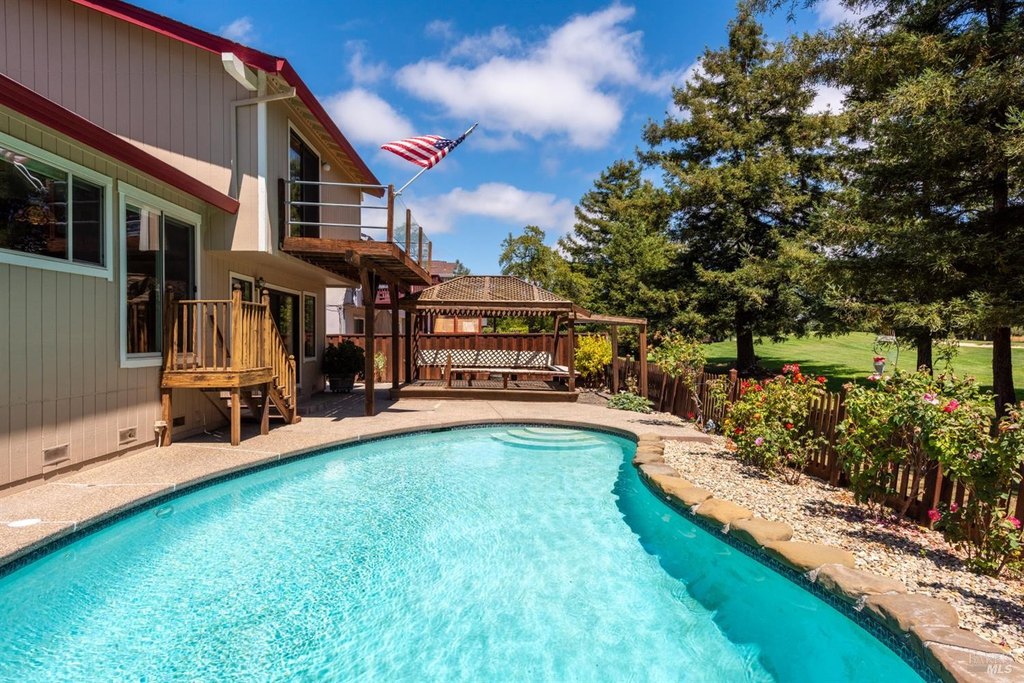 Rohnert Park, California, 94928, United States, 4 Bedrooms Bedrooms, ,3 BathroomsBathrooms,Residential,Forsale,1985936