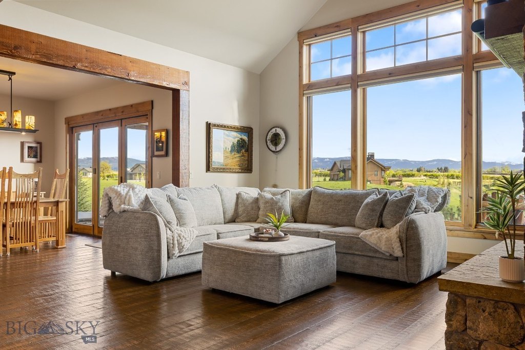 Bozeman, Montana, 59718, United States, 5 Bedrooms Bedrooms, ,4 BathroomsBathrooms,Residential,Forsale,1914960