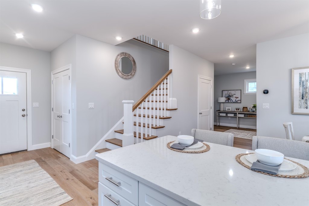 Thornton, New Hampshire, 03285, United States, 3 Bedrooms Bedrooms, ,2.5 BathroomsBathrooms,Residential,Forsale,2010608