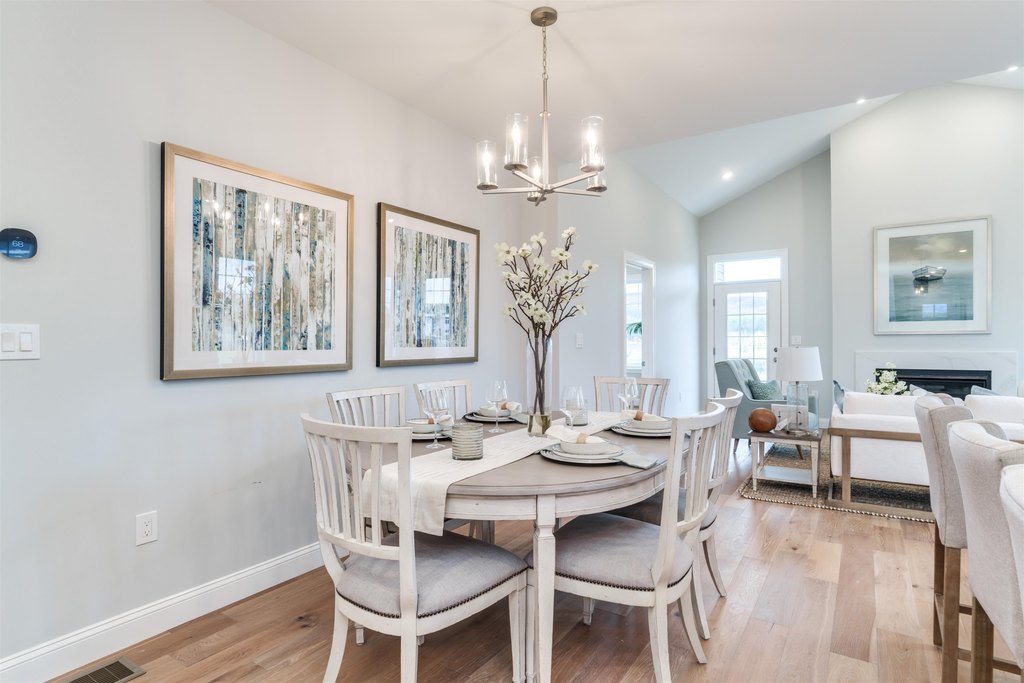 Thornton, New Hampshire, 03285, United States, 3 Bedrooms Bedrooms, ,2.5 BathroomsBathrooms,Residential,Forsale,2010608