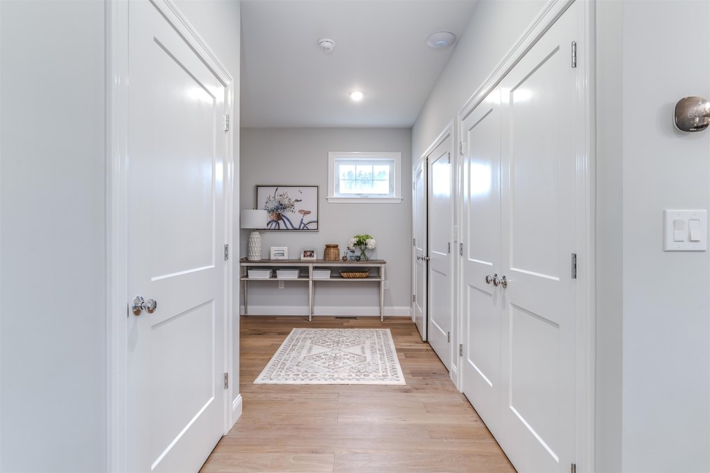 Thornton, New Hampshire, 03285, United States, 3 Bedrooms Bedrooms, ,2.5 BathroomsBathrooms,Residential,Forsale,2010608