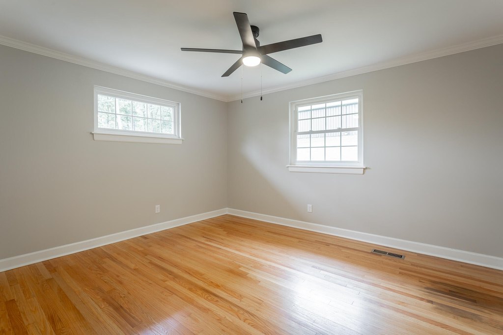 Chattanooga, Tennessee, 37415, United States, 3 Bedrooms Bedrooms, ,2 BathroomsBathrooms,Residential,Forsale,1894396