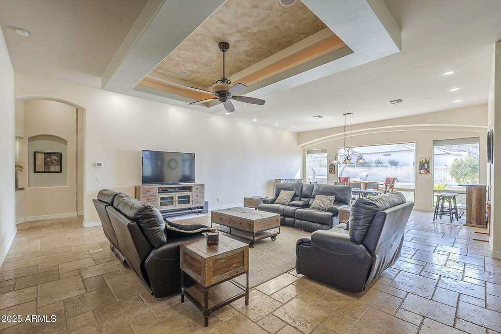 Mesa, Arizona, 85207, United States, 4 Bedrooms Bedrooms, ,6 BathroomsBathrooms,Residential,Forsale,1953464