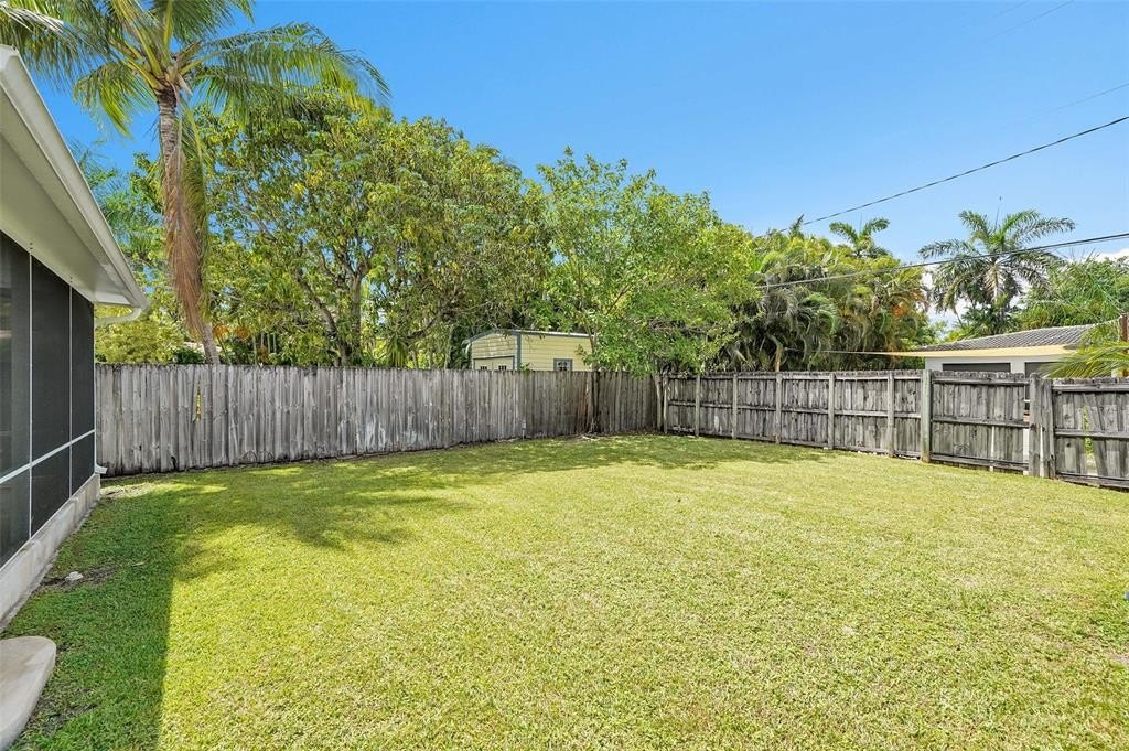 Hollywood, Florida, 33019, United States, 2 Bedrooms Bedrooms, ,2 BathroomsBathrooms,Residential,Forsale,1903988