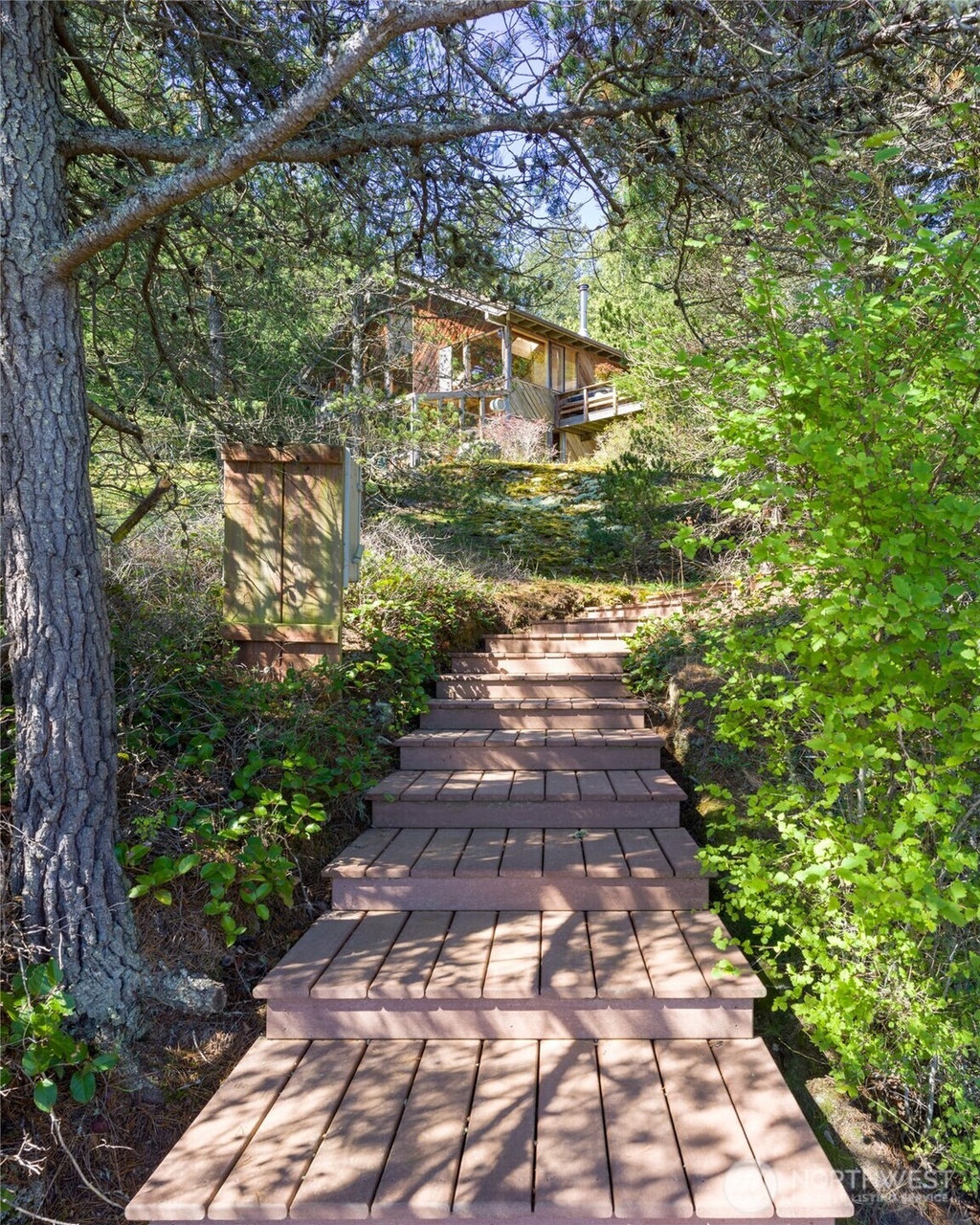Lopez Island, Washington, 98261, United States, 3 Bedrooms Bedrooms, ,4 BathroomsBathrooms,Residential,Forsale,1926636
