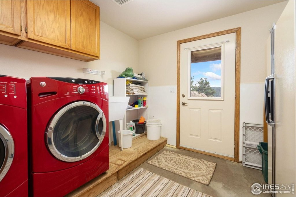 Livermore, Colorado, 80536, United States, 4 Bedrooms Bedrooms, ,2.5 BathroomsBathrooms,Residential,Forsale,1926804