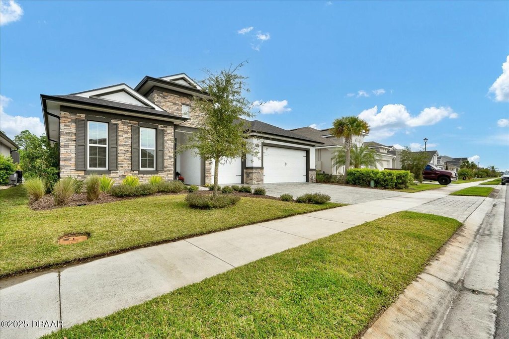 Daytona Beach, Florida, 32124, United States, 4 Bedrooms Bedrooms, ,3 BathroomsBathrooms,Residential,Forsale,1919140