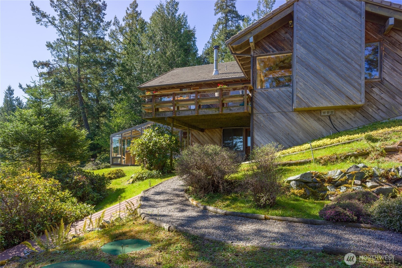 Lopez Island, Washington, 98261, United States, 3 Bedrooms Bedrooms, ,4 BathroomsBathrooms,Residential,Forsale,1926636