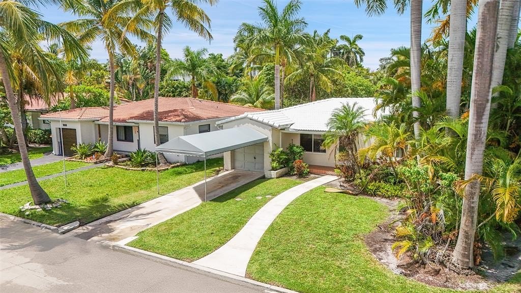 Hollywood, Florida, 33019, United States, 2 Bedrooms Bedrooms, ,2 BathroomsBathrooms,Residential,Forsale,1903988