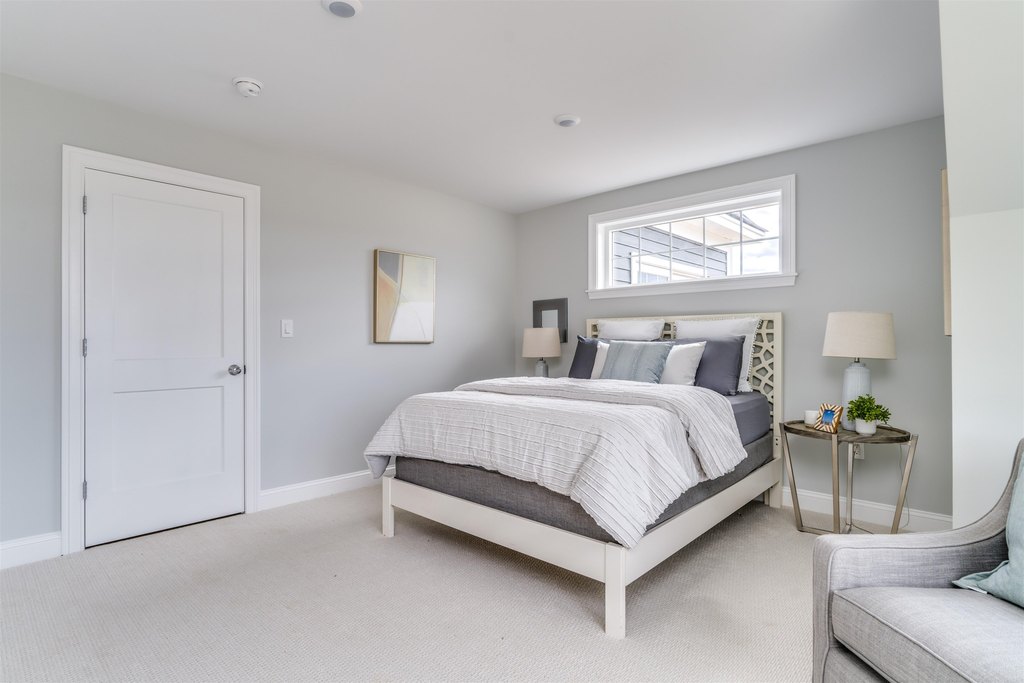 Thornton, New Hampshire, 03285, United States, 3 Bedrooms Bedrooms, ,2.5 BathroomsBathrooms,Residential,Forsale,2010608