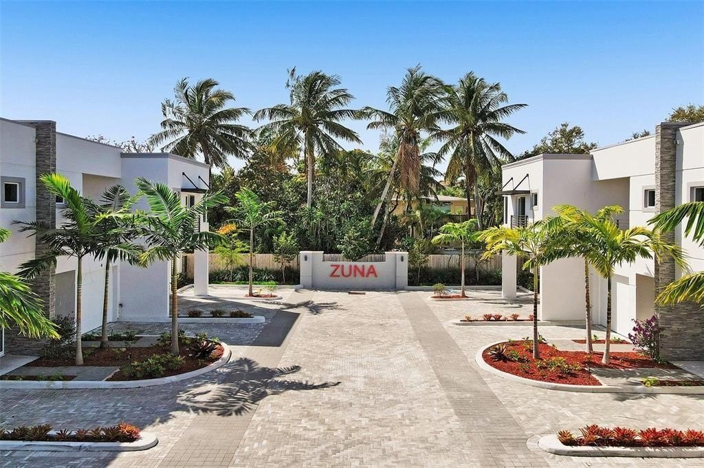 Fort Lauderdale, Florida, 33304, United States, 3 Bedrooms Bedrooms, ,2.5 BathroomsBathrooms,Residential,Forsale,1927579