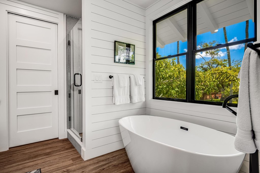 Paia, Hawaii, 96779, United States, 4 Bedrooms Bedrooms, ,3.5 BathroomsBathrooms,Residential,Forsale,1944119