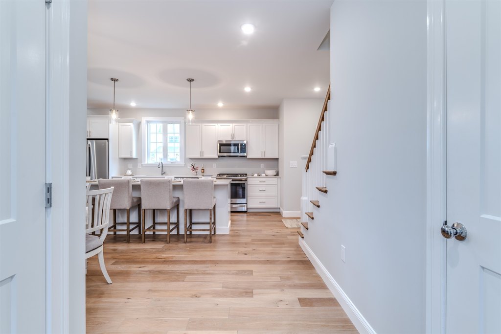 Thornton, New Hampshire, 03285, United States, 3 Bedrooms Bedrooms, ,2.5 BathroomsBathrooms,Residential,Forsale,2010608