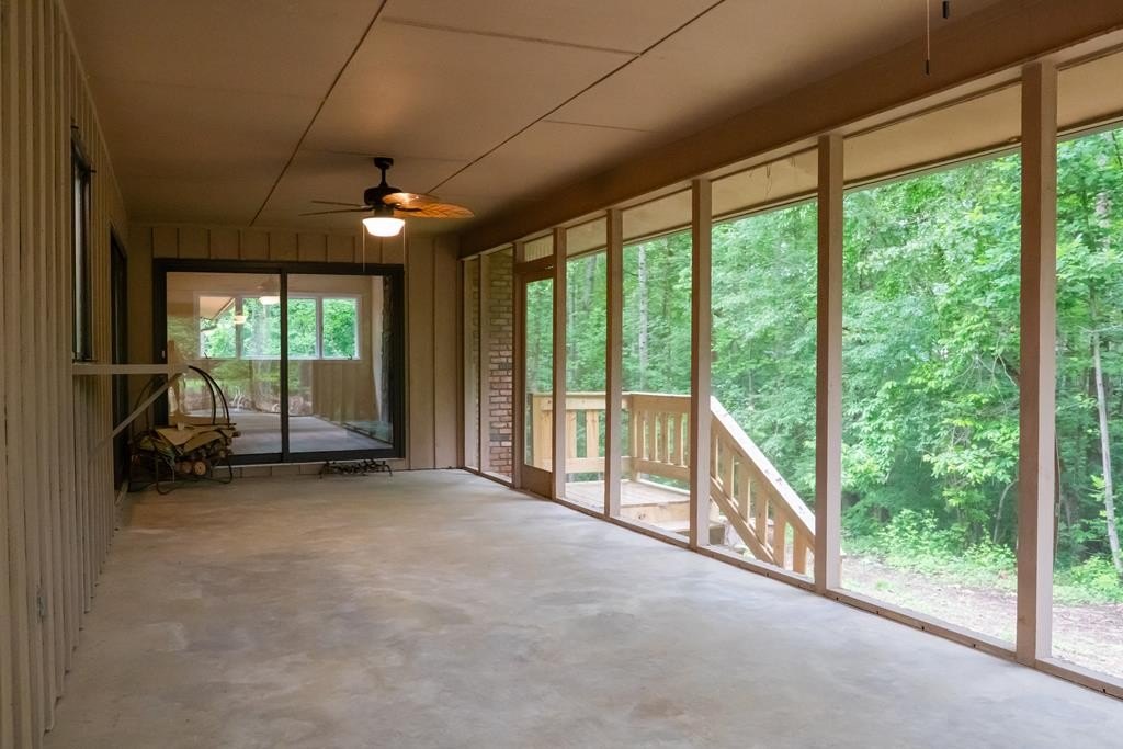 COOKEVILLE, Tennessee, 38501, United States, 5 Bedrooms Bedrooms, ,3.5 BathroomsBathrooms,Residential,Forsale,1885988