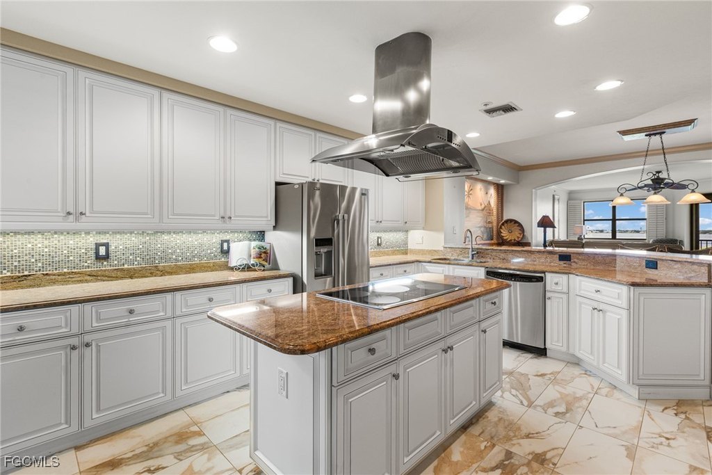 Fort Myers, Florida, 33908, United States, 3 Bedrooms Bedrooms, ,2.5 BathroomsBathrooms,Residential,Forsale,1995071