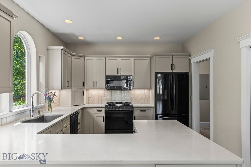 Bozeman, Montana, 59715, United States, 3 Bedrooms Bedrooms, ,2.5 BathroomsBathrooms,Residential,Forsale,1944314