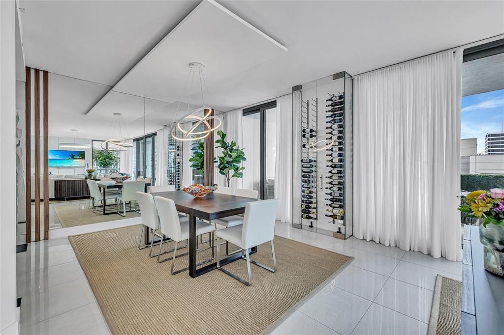 Fort Lauderdale, Florida, 33301, United States, 3 Bedrooms Bedrooms, ,2.5 BathroomsBathrooms,Residential,Forsale,1884585