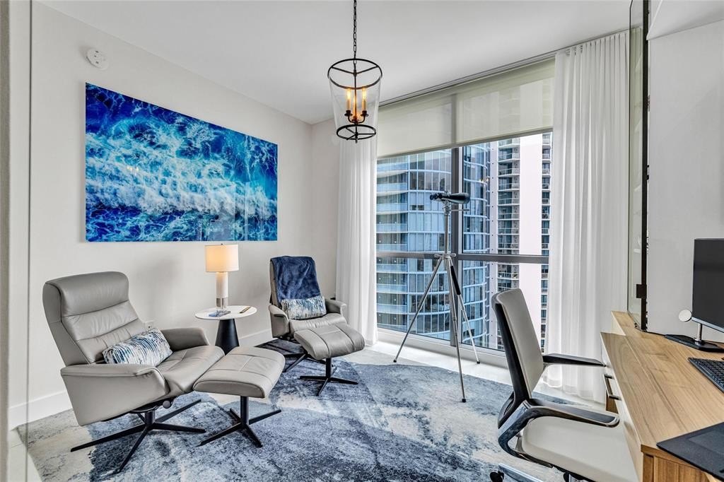 Fort Lauderdale, Florida, 33301, United States, 3 Bedrooms Bedrooms, ,2.5 BathroomsBathrooms,Residential,Forsale,1884585