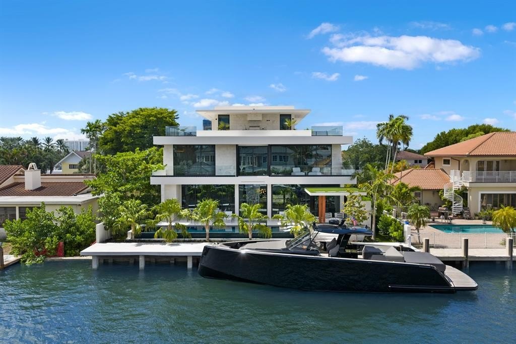 Fort Lauderdale, Florida, 33316, United States, 8 Bedrooms Bedrooms, ,6.5 BathroomsBathrooms,Residential,Forsale,1927580